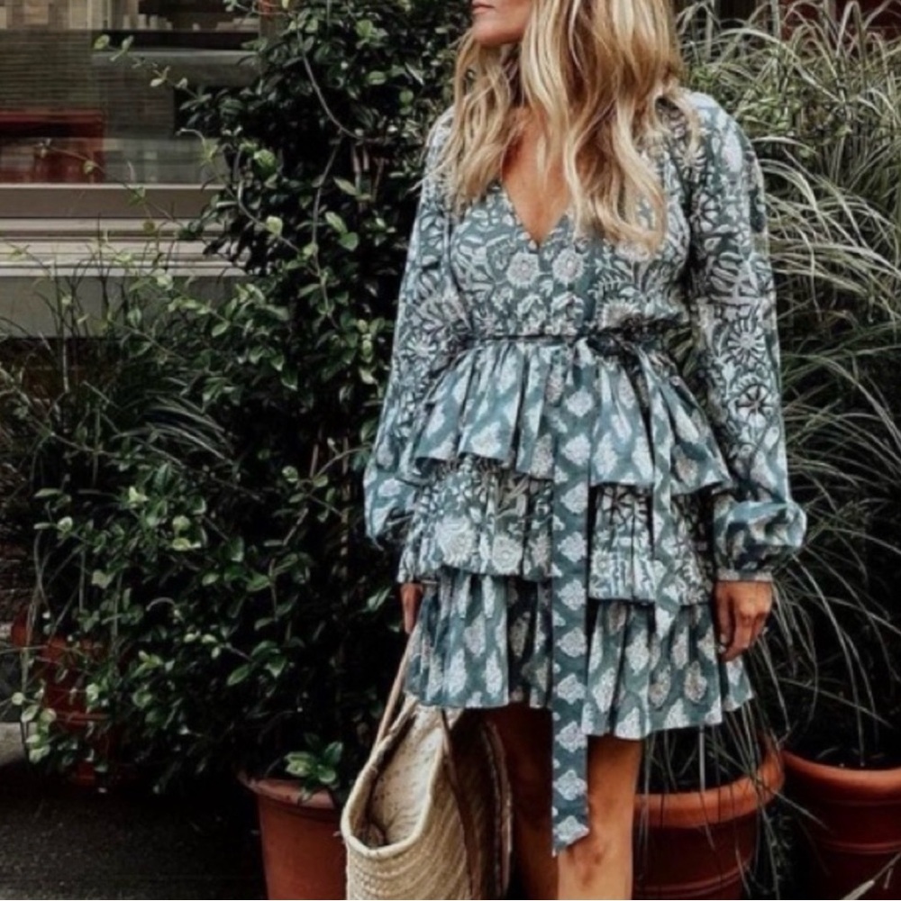 Marea V-Neck Grace Ruffle Flounce Long Sleeve Mini Dress in Cala Azul Blue Small